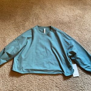 Lululemon LA Oversized Boxy Crew